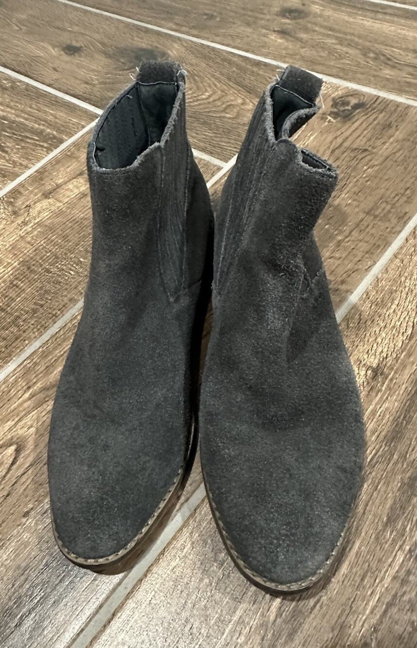 Dolce Vita Womens Black Suede Ankle Chelsea Boots Elastic Gore Booties Size 6.5
